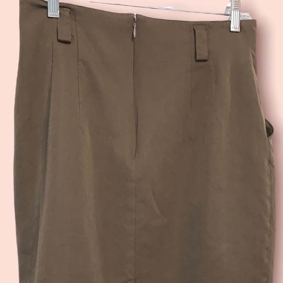 Ellen Tracy vintage tan/brown straight knee length skirt (size 14) - Picture 3 of 9